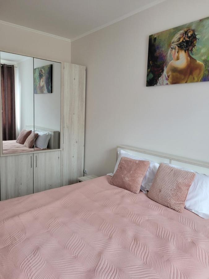 Apartamento Amparo Satu Mare Exterior foto